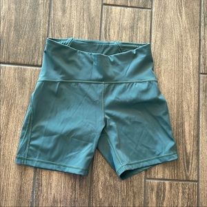 Lululemon Train Times Shorts size 8